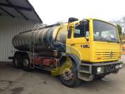 Tanker Trucks RENAULT CITERNE ALIMENTAIRE G300 used
