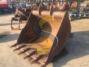 Digging Bucket AUTRE 1500mm - Axes 80mm used