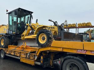 Arrivé niveleuse New Holland F106.6