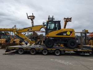 Départ Caterpillar M313D