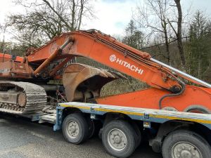 Arrivé Pelle Hitachi EX400