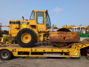Départ Caterpillar cs-583