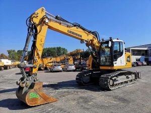 Présentation Liebherr R 920 K NLC compact